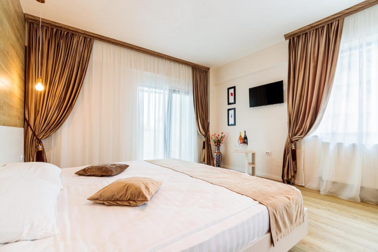 Hotel Bulevard Râmnicu Vâlcea Kültér fotó